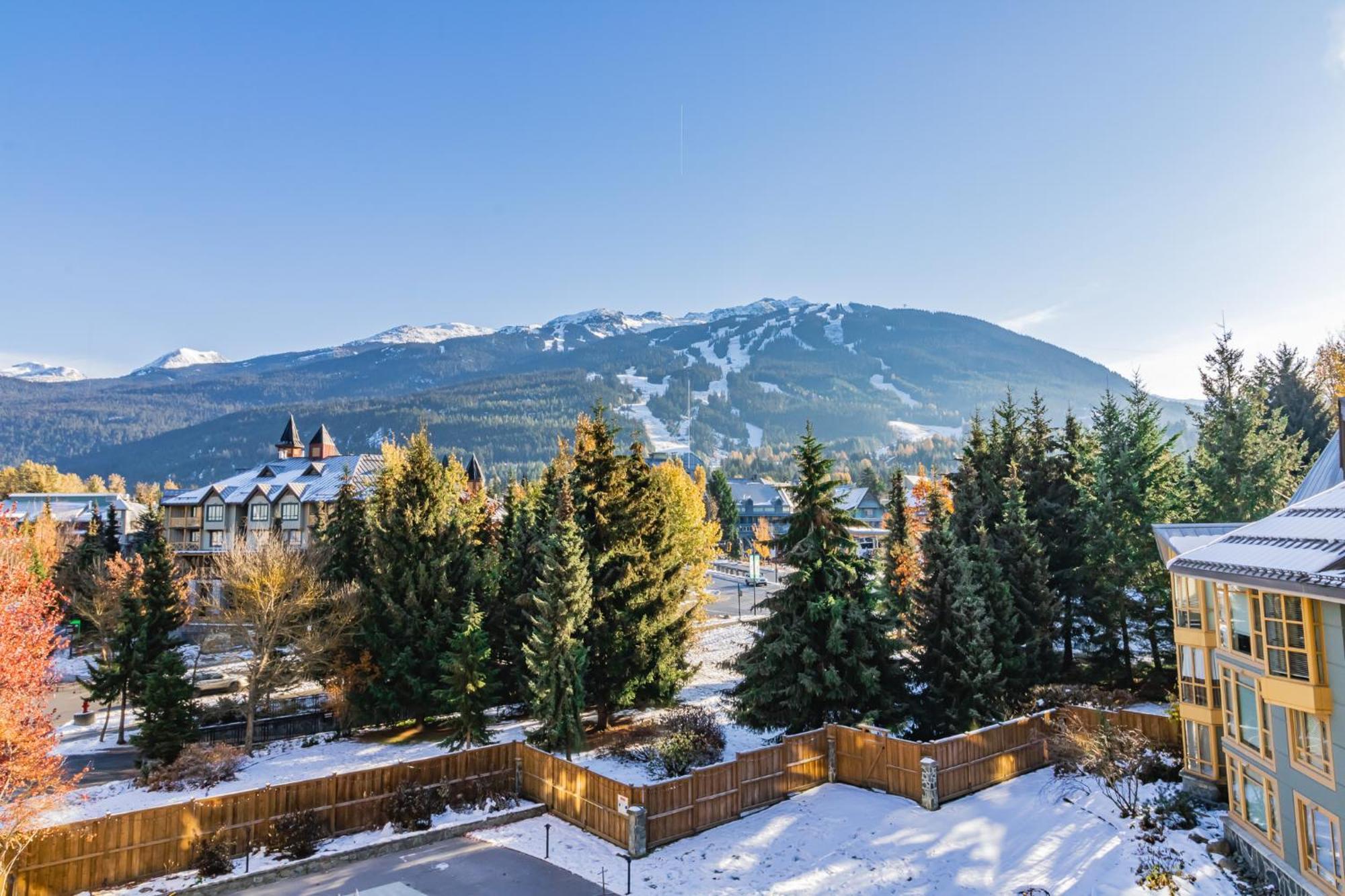 Cascade Lodge By Elevate Vacations Γουίστλερ Εξωτερικό φωτογραφία