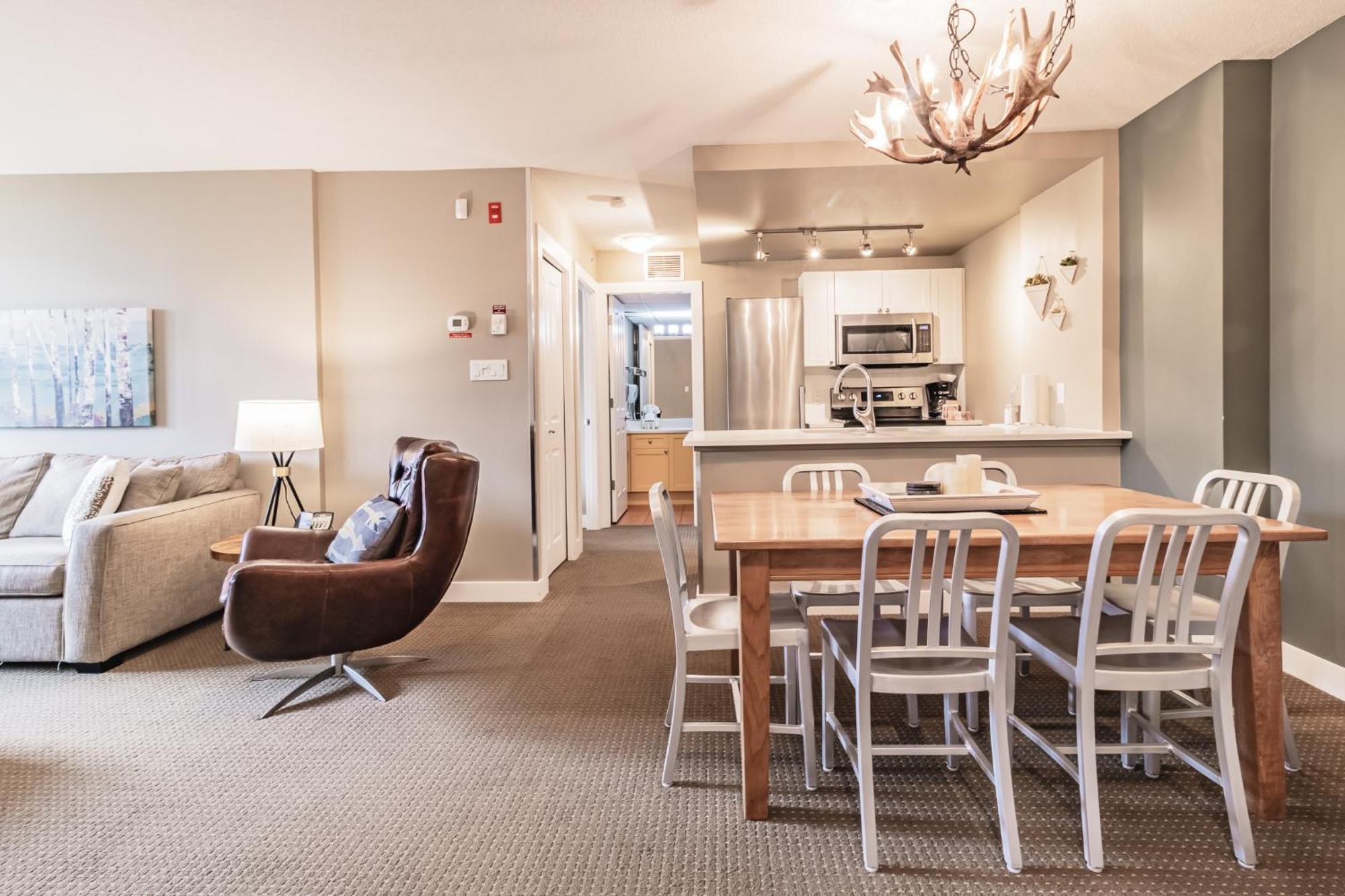 Cascade Lodge By Elevate Vacations Γουίστλερ Εξωτερικό φωτογραφία